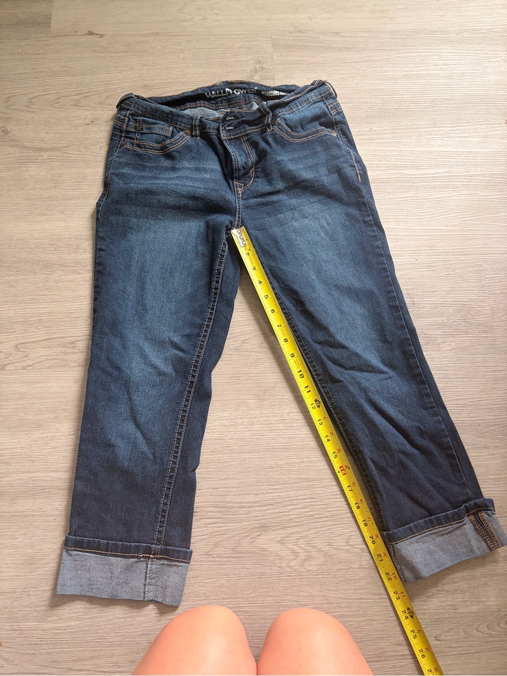 Wallflower Dark Blue Boyfriend capri jeans with Cuffed Hem